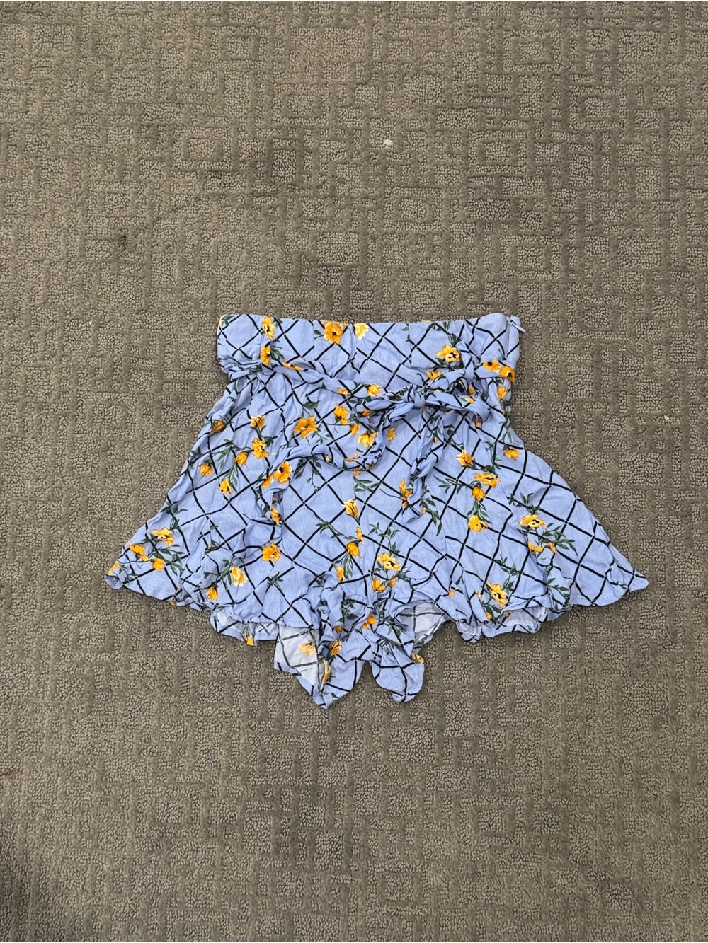 Forever 21 Light Blue Floral Tie-Front Shorts